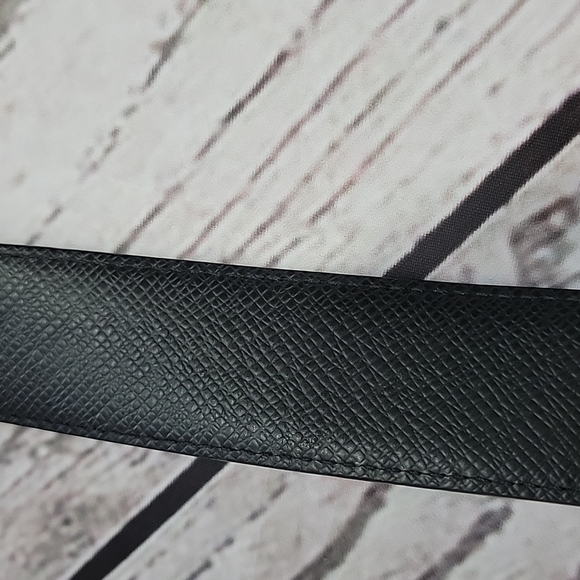 Louis Vuitton Reversible Belt - Picture 3 of 6